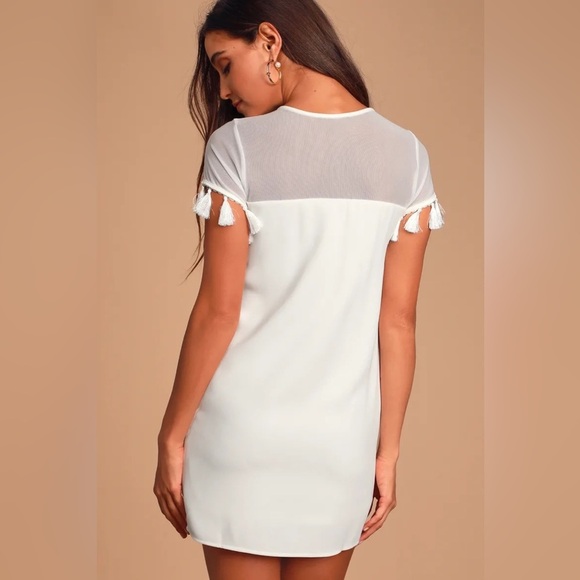 NWT Lulu’s Iced latte white shift dress SZ MED - Picture 6 of 9